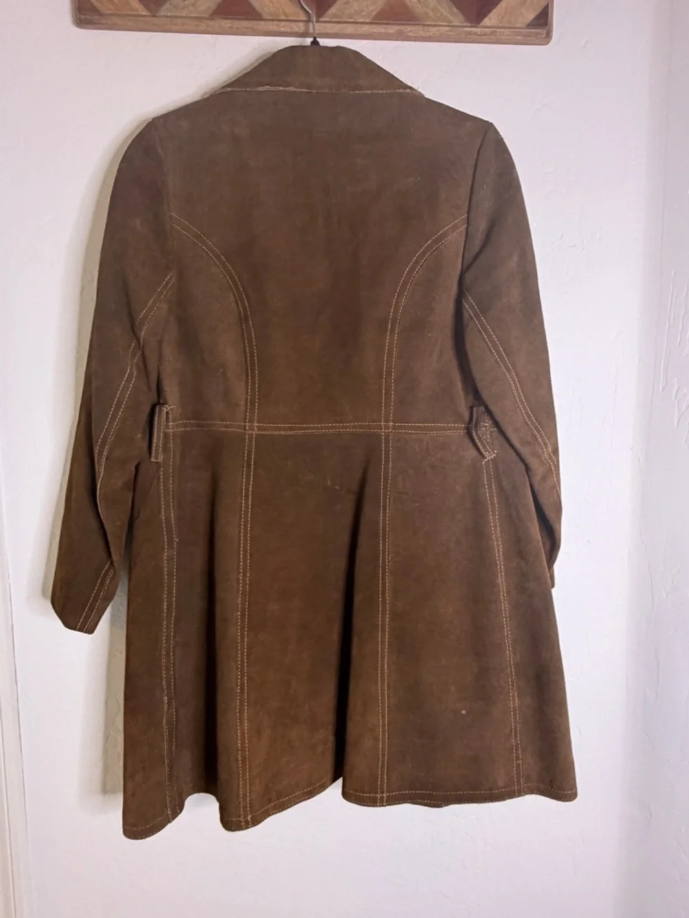 Vintage Brown Suede  Long Coat with Belt Made in Canada - Picture 3 of 10